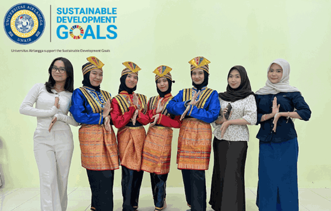 FEATHER 2025: UKF Seni FKp Unair Raih Juara 1 Lomba Tari Saman di Ajang Nasional