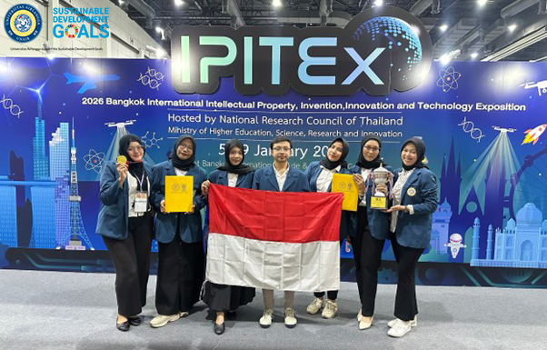 Tim Mahasiswa Keperawatan UNAIR Raih Gold Medal dan Top 2 Most Outstanding Inventions and Innovations di IPITEX 2026 melalui Inovasi SPYRAGO