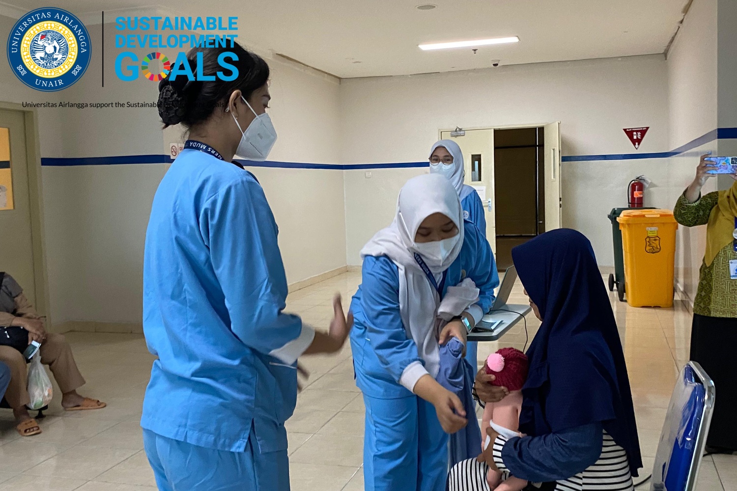 Kangaroo Mother Care: Perawatan Bayi dengan Seribu Manfaat